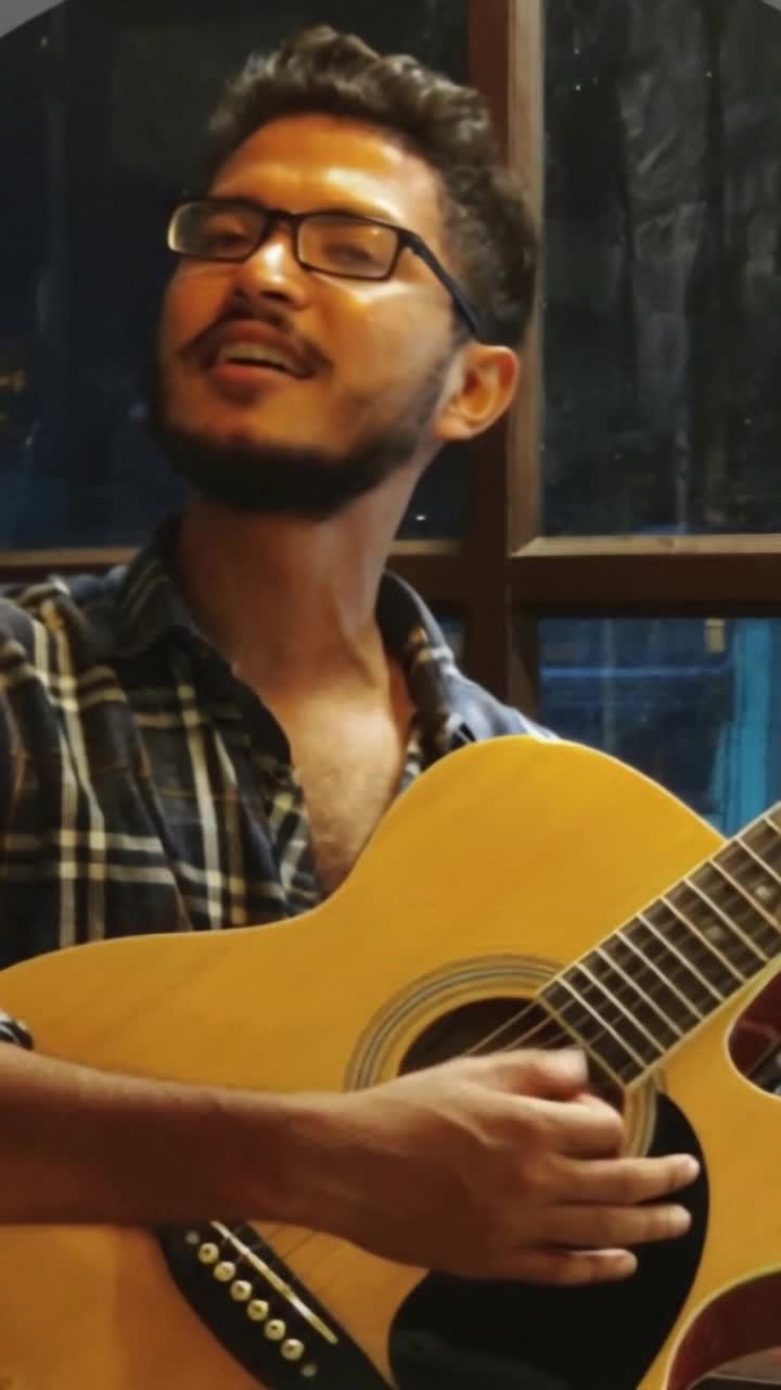 Playin guitar like a real rockstar
