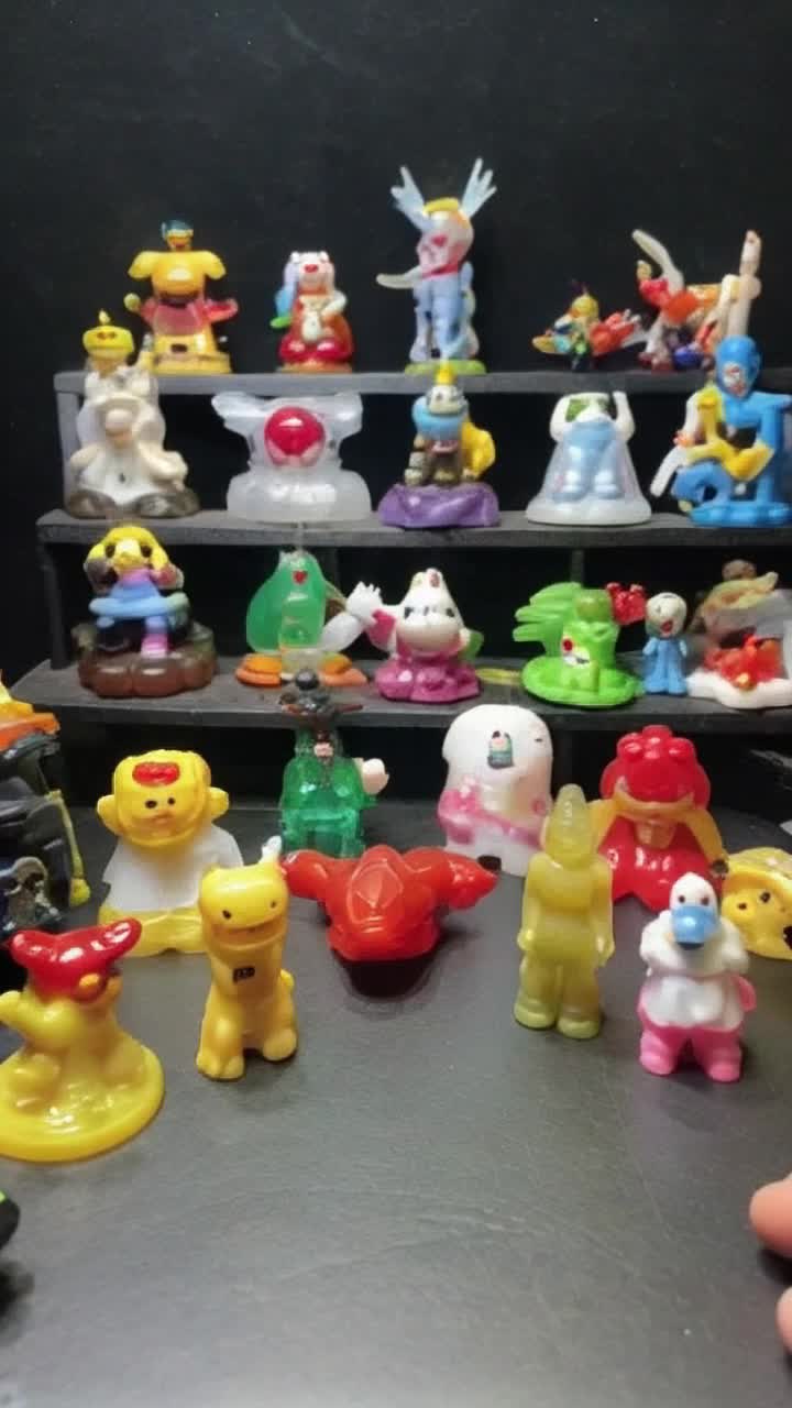 Plastic nostalgia toys retro plastic figurines playthings vintage plastic figure characters playset