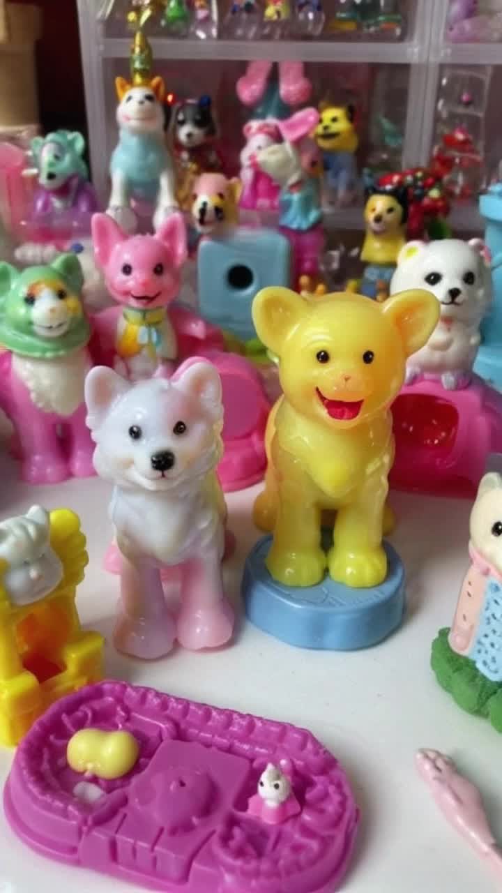Plastic nostalgia toys retro plastic figurines playthings vintage plastic figure characters playset accessories smiling critters dogday catnap craftycorn cute 